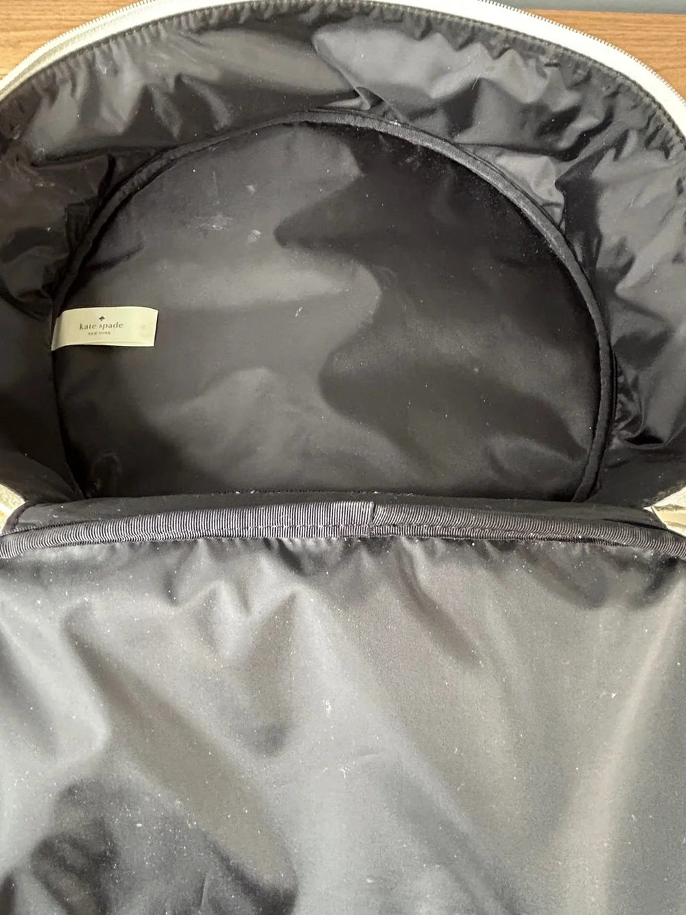 Kate Spade New York Bag Travel Case Lipstick Design Cosmetic Zip Ivory Pink Red